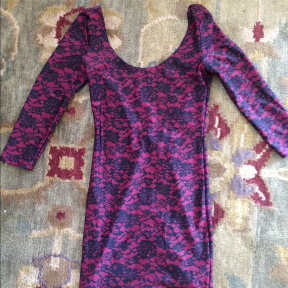 lace print bodycon dress