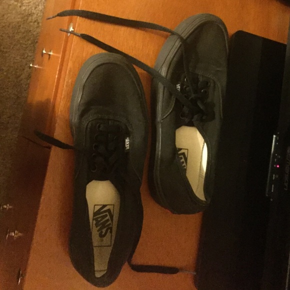 Black vans