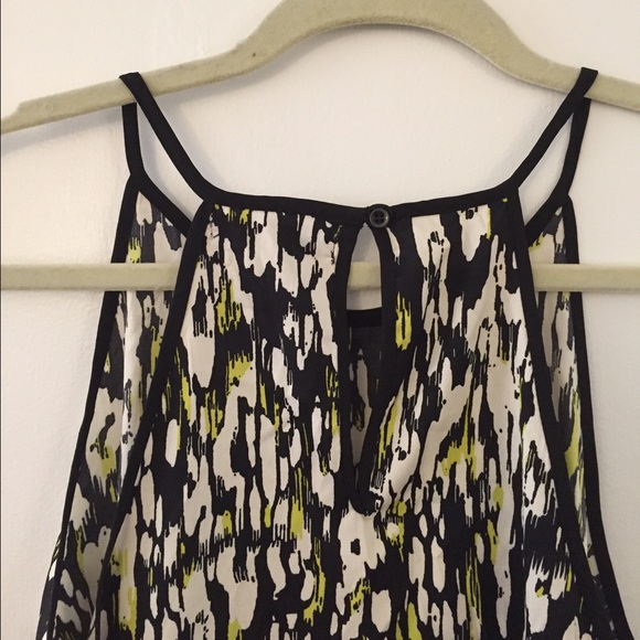 Polyester Top - Picture 3 of 3