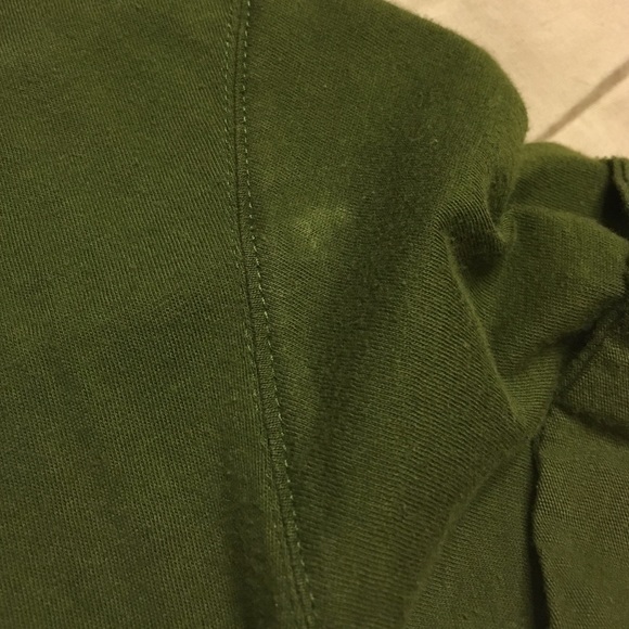 Dark Green Gap T - Picture 3 of 3