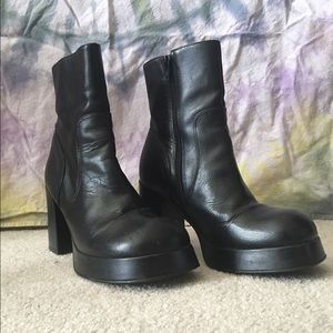 Vintage 90s Steve Madden Leather Patrice Boots