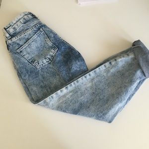 NWOT Acid Wash "Mom" Jeans