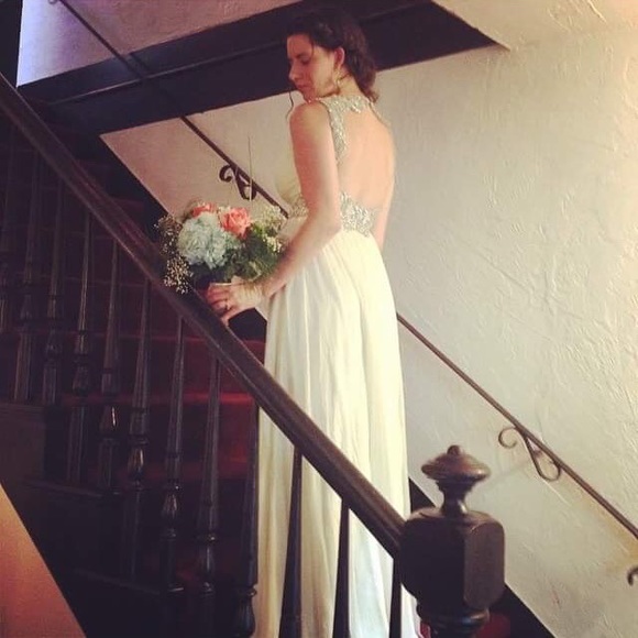 Jenny packham wedding gown - Picture 3 of 4