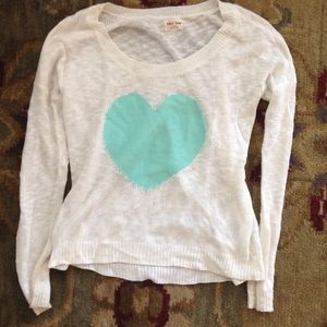 Black Poppy white sweater with mint heart