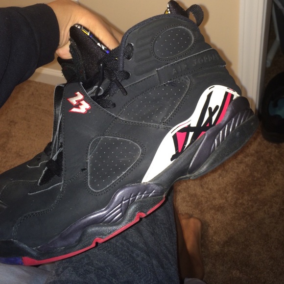 Jordan retro 8 playoff size 9.5 Men
