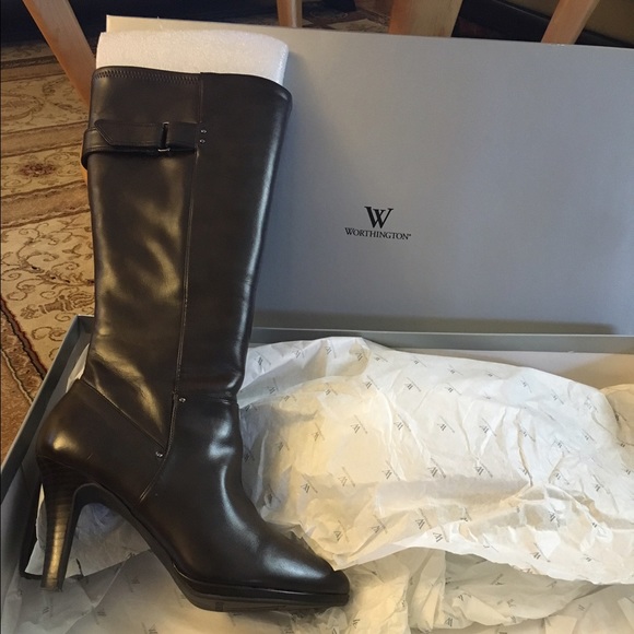 Worthington Brown Leather Boots!