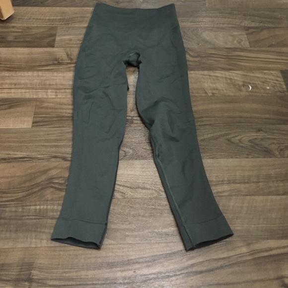 Lululemon half leggings