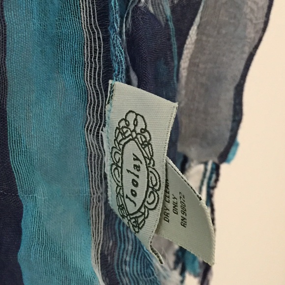 Scarf - Picture 3 of 3