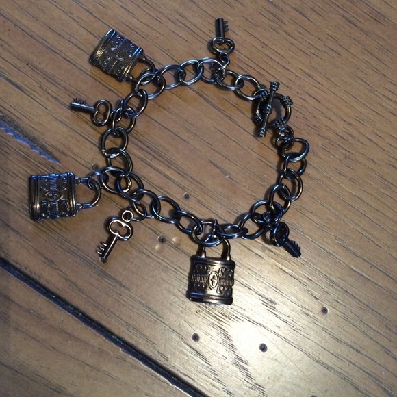 Pretty Lock and Key Charm Bracelet Dark Bronze
