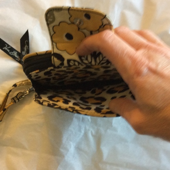 Vera Bradley Phone Wristlet - Picture 3 of 4