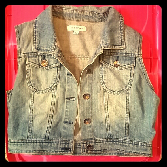 Jean vest with laced back - Picture 1 of 2