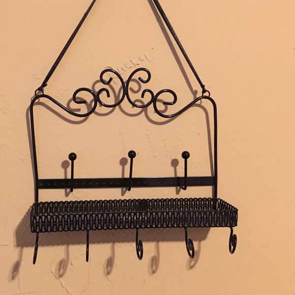 Jewlrey holder make an offer