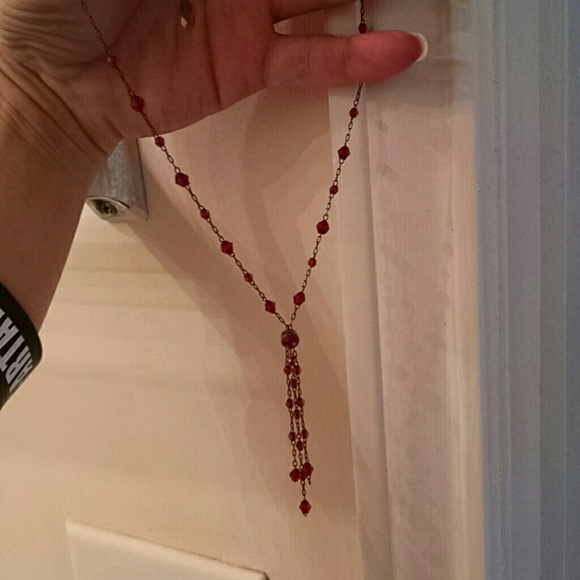 Drop bead adjustable necklace.