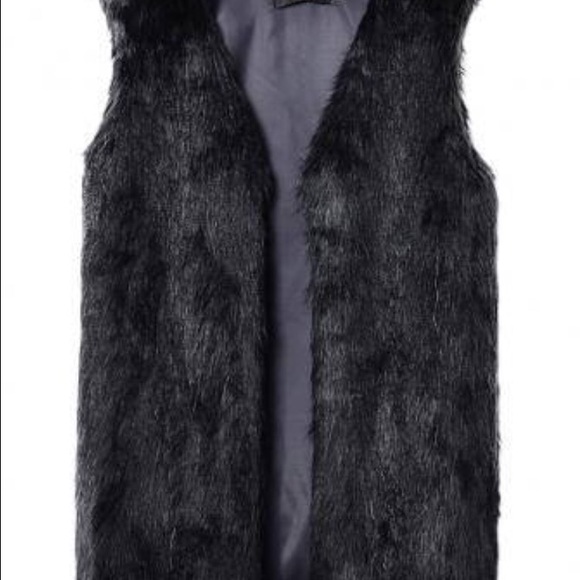 Fur vest - Picture 3 of 3