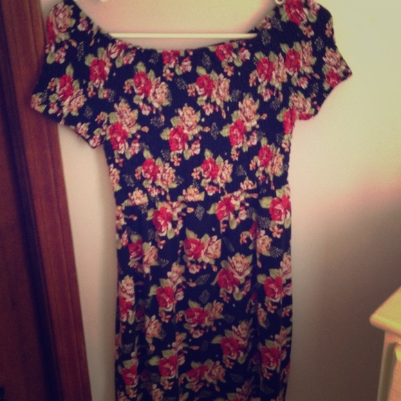 Floral dress good condition ❤️❤️
