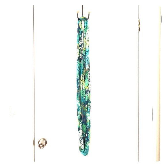 Print scarf