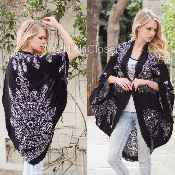 Sold Kimono scarf cocoon wrap coverup cape boho - Picture 2 of 4