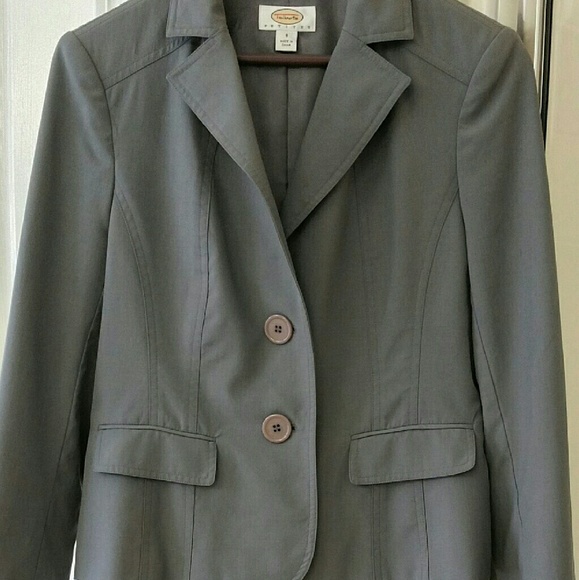 Grey Pant Suit - Picture 2 of 4