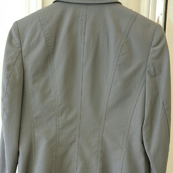 Grey Pant Suit - Picture 4 of 4