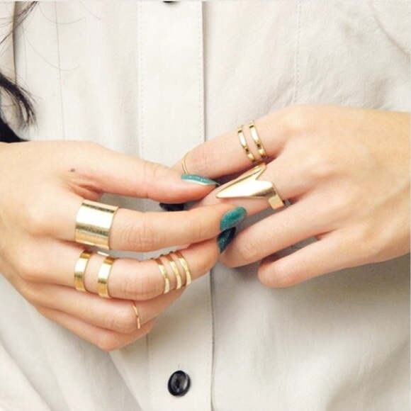 SALE Set of 3 gold metallic ring - Picture 2 of 4