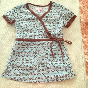 Koi fitted scrub top