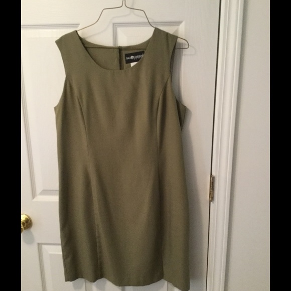 Sag Harbor Sleeveless Shift Dress
