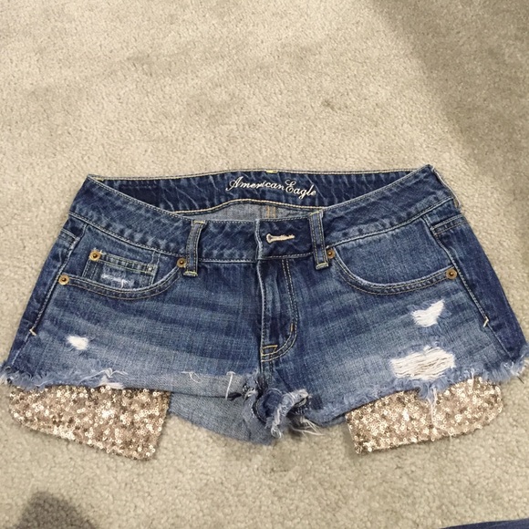 American Eagle sparkly pocket shorts!