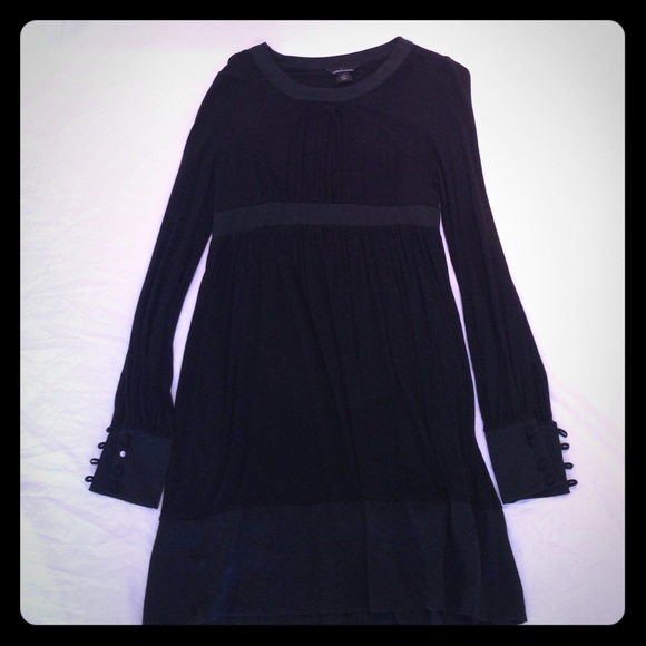 Black long-sleeve dress