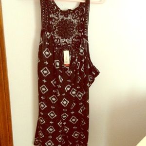 Black tank top 👍🏻💜