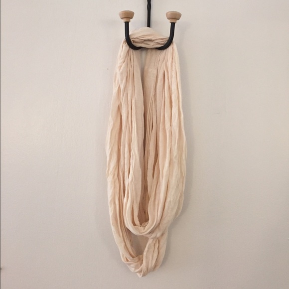 Scarf - Picture 2 of 3