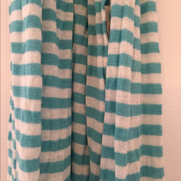 Scarf - Picture 2 of 2