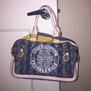 Handbag