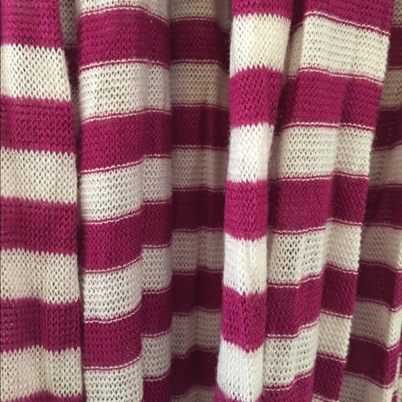 Scarf - Picture 2 of 3
