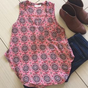 Flirty flowing Tank