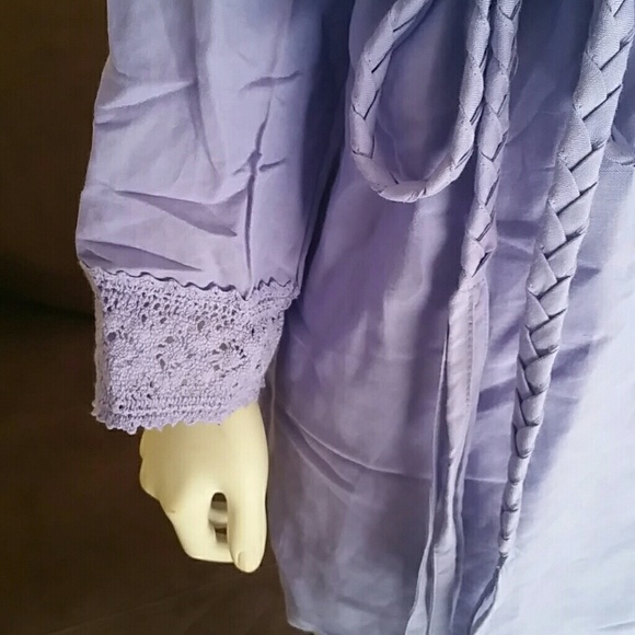 Pretty  in purple - Picture 3 of 4