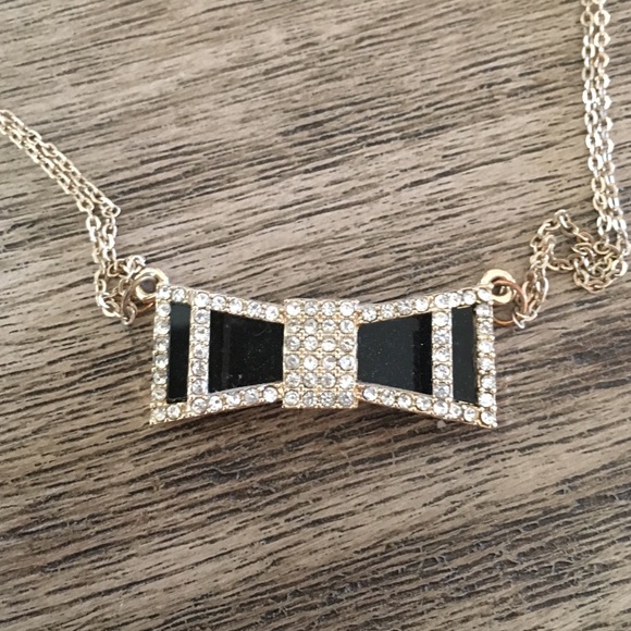 Necklace - Picture 2 of 2