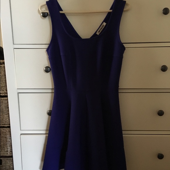 Royal blue beautiful dress. New without tag !