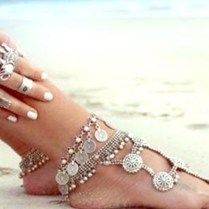 Foot jewelry
