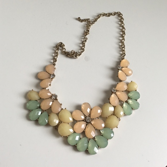 Cute f21 necklace
