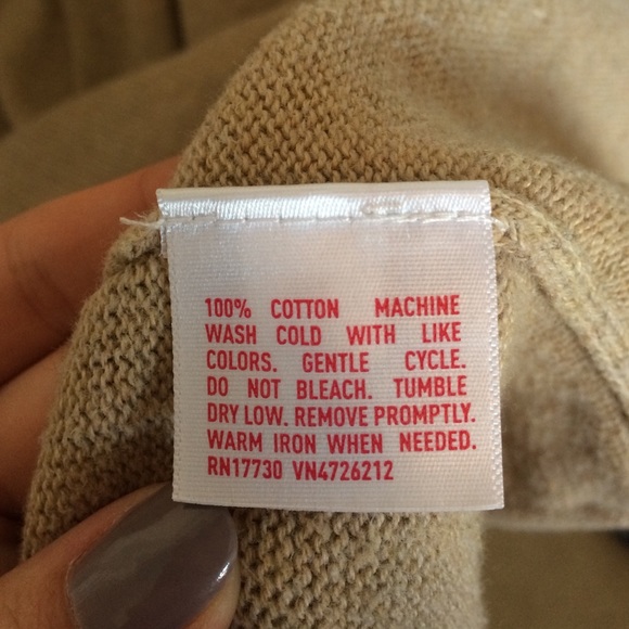 Short sleeve turtleneck dress - Picture 4 of 4