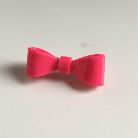 Bow hair clip together with Aztec rings for $8