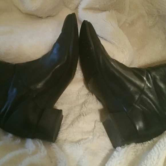 Boots - Picture 2 of 2