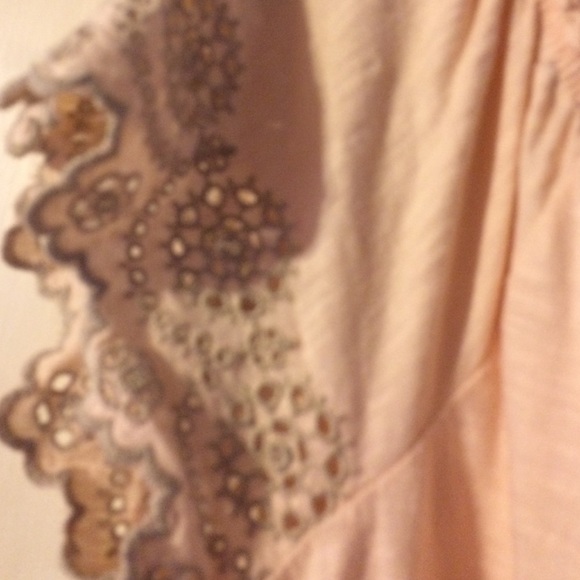 AE nice top - Picture 2 of 2