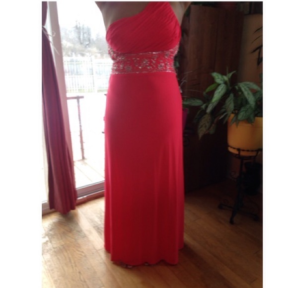 Prom dress - Picture 3 of 4