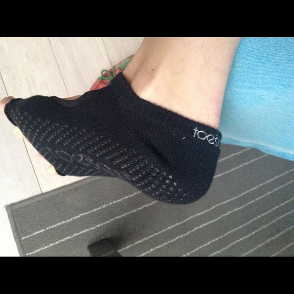 Toe sox with grips - Picture 3 of 3