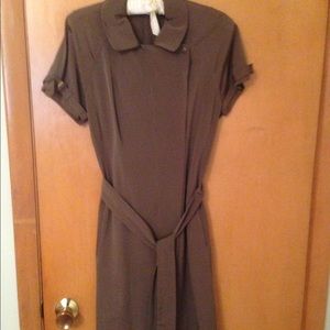 NWOT Banana Republic olive green dress