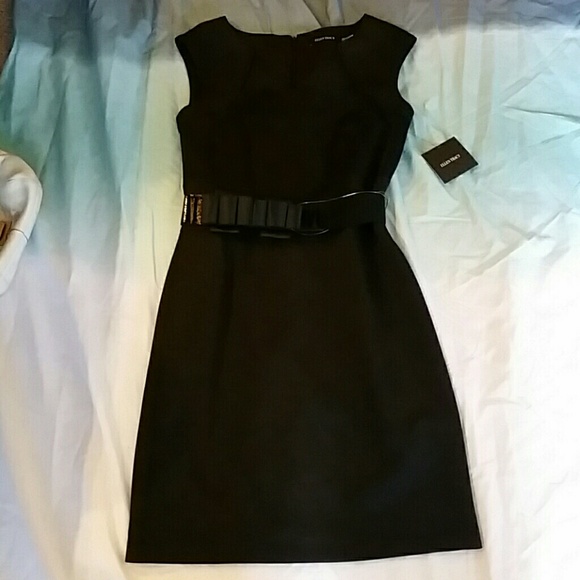 FLASH SALE. Ellen Tracy black dress