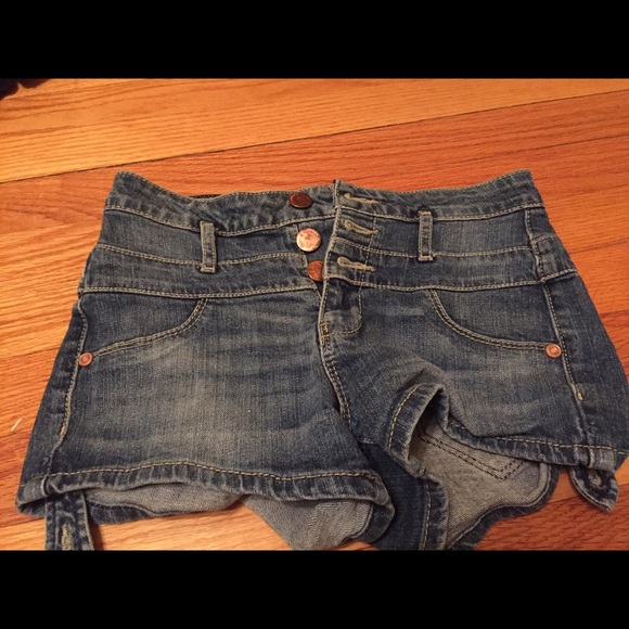 Hollister shorts - Picture 1 of 3