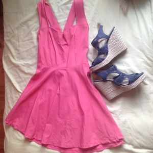 Casual coral bow-backed dress