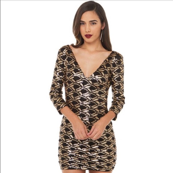 ✨✨NWT Akira sequin dress!✨✨✨